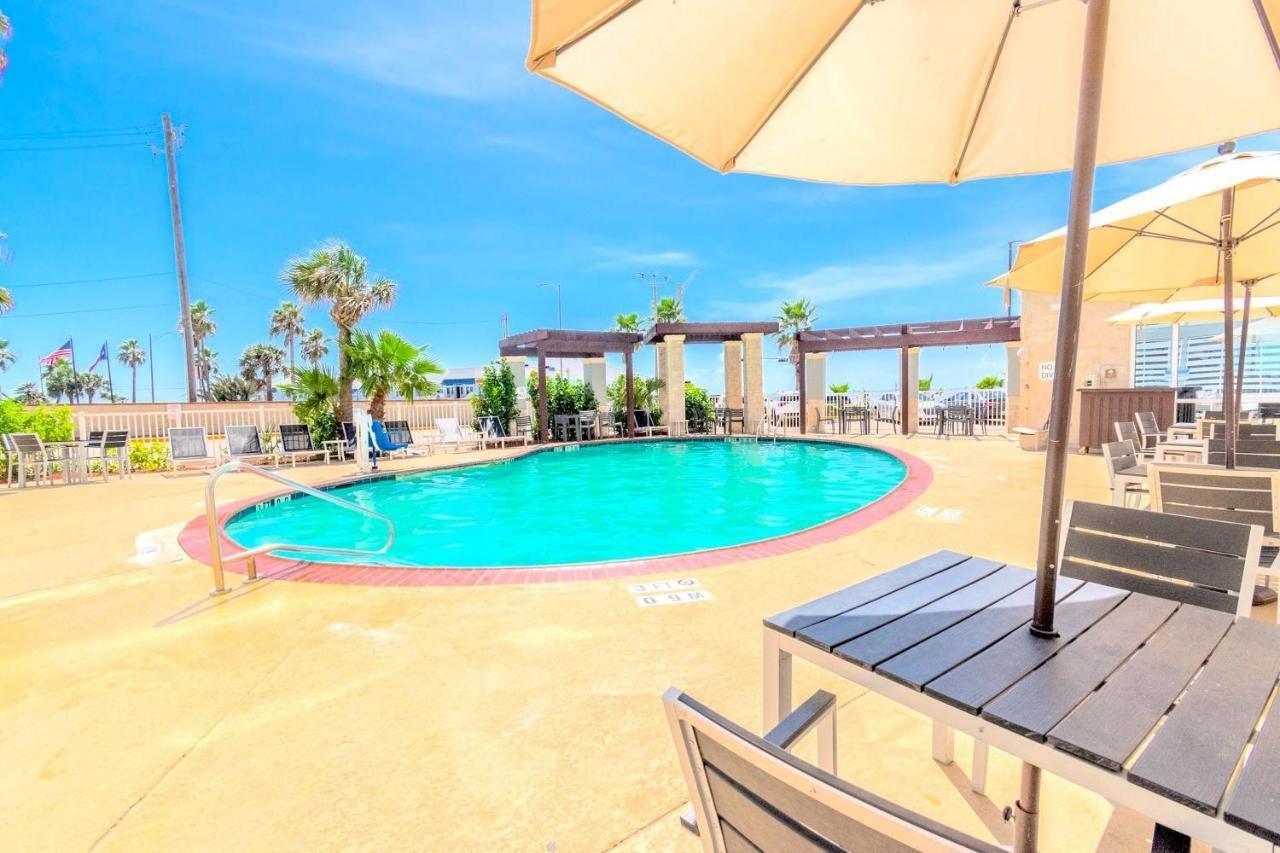 Clarion Pointe Galveston Seawall Экстерьер фото